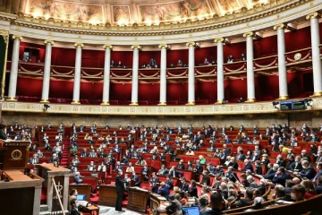 பிரான்ஸ் அரசாங்கத்தின் புதிய கடுமையான நடவடிக்கைகளுக்கு நாடாளுமன்றம் ஒப்புதல்!