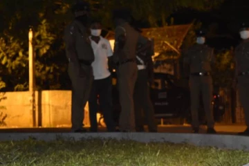 யாழ்.வட்டுக்கோட்டையில் வாள்வெட்டுக்குழு அட்டூழியம்: குடும்பப்பெண்-சிறுவனுக்கு நேர்ந்த விபரீதம்!