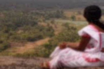 புலம்பெயர் நாட்டில் வாழும் ஈழப்பெண்ணின் ஆதங்க பதிவு