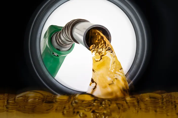 இலங்கைக்கு புதிய முறையில் வரும் எரிபொருள்! | Fuel Coming To Sri Lanka In A New Way