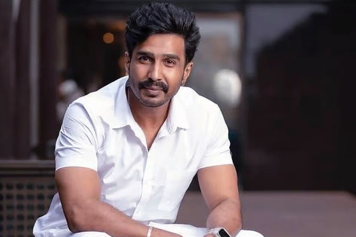 த்ரிஷா வளர்க்கும் பிரியமான நாய் த்ரிஷா வளர்க்கும் பிரியமான நாய்