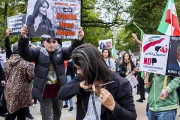 ஈரானில் வெடித்த போராட்டத்தில் இதுவரை 83 பேர் உயிரிழப்பு!