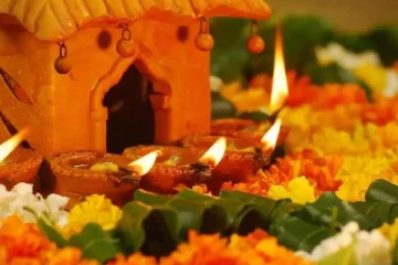 வேப்பிலை மீது மண் விளக்கு ஏற்றுவதால் இவ்வளவு பிரச்சனைகள் தீருமா!