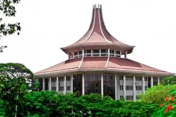 “රටම බලා සිටි 22 ගැන තීරණයක් දෙයි'' - පූර්ණ විනිසුරු මඬුල්ලක් හමුවේ විභාග කිරීමට කළ ඉල්ලීම ඉවතට