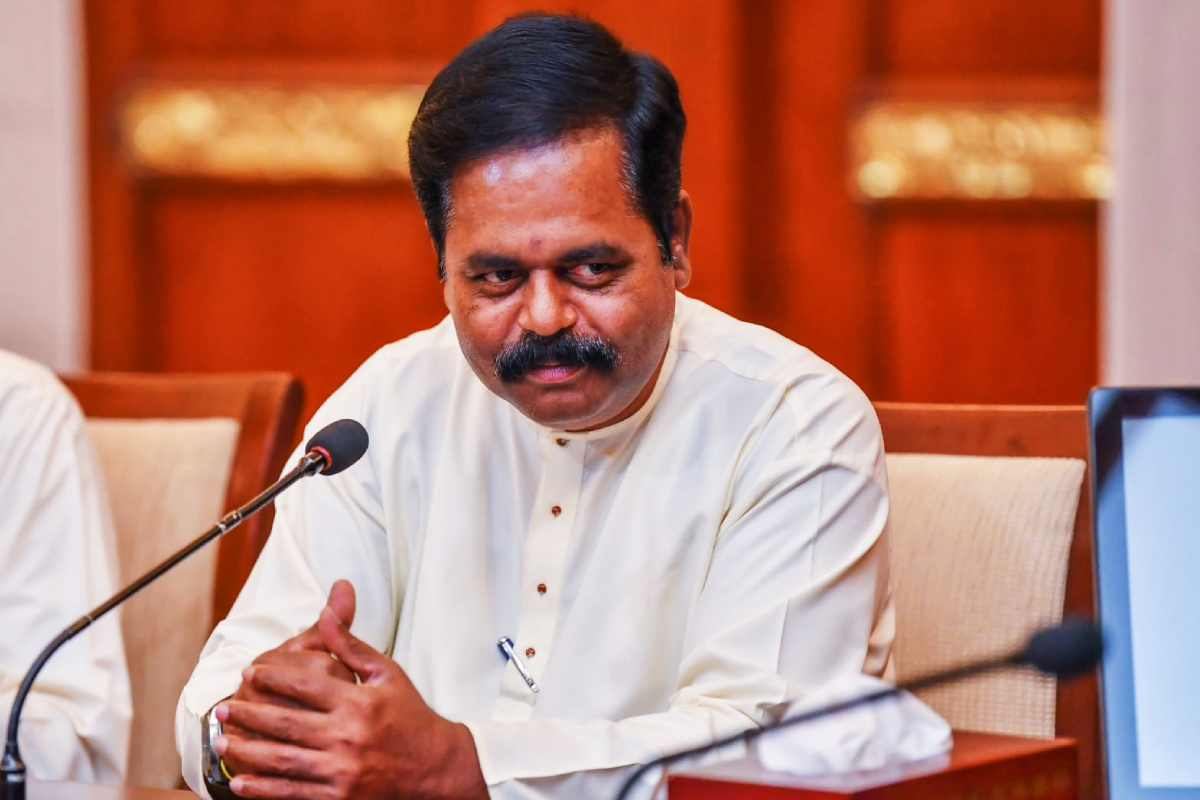 சபையில் சர்ச்சையை கிளப்பிய சிறீதரனின் உரை: ஹன்சாட்டில் இருந்து நீக்கக் கோரிய அர்ச்சுனா | Mp Sreedharan Speech Sparks Parliament Row