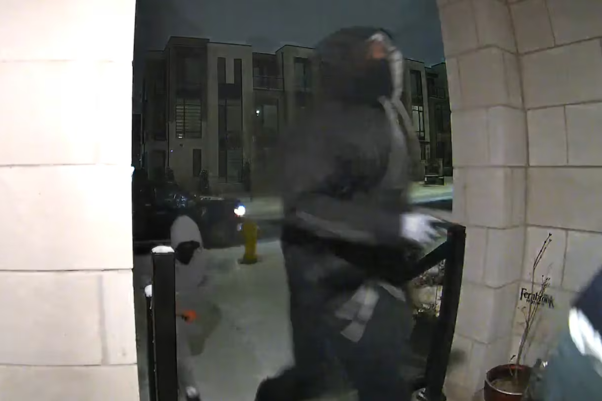 துப்பாக்கிச் சூடு நடத்தியவரை பாராட்டிய ஒண்டாரியோ முதல்வர்! | Congratulations For Shooting This Guy Premier