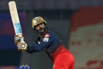 அதிரடி காட்டிய தினேஷ் கார்த்திக்... ராஜஸ்தானை வீழ்த்தி மாஸ் காட்டிய பெங்களூரு அணி