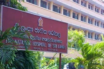 கொழும்பு தேசிய வைத்தியசாலையில் நிரம்பி வழியும் கோவிட் தொற்றாளர்கள்