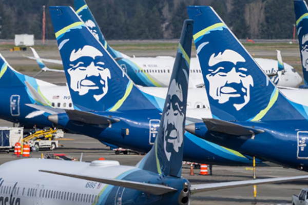 வழமைக்கு திரும்பிய அலாஸ்கா ஏர்லைன்ஸின் விமான சேவைகள் | Alaska Airlines Grounds All Flights