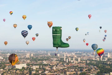 மோசமான வானிலையால் லண்டன் ஹாட் ஏர் பலூன் திருவிழா ரத்து