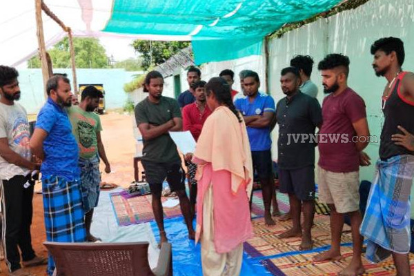 தடுத்து வைக்கப்பட்டுள்ள இலங்கையர்களுக்கு மகிழ்ச்சியான செய்தி! | Tn Trichy Camp Sri Lanka Tamils Refugees Released