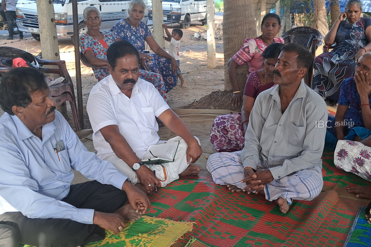 ஓயாது தொடரும் கேப்பாப்புலவு நிலத்திற்கான பல வருட போராட்டம்! | In The Keppapulavu Protest ஓயாது தொடரும் கேப்பாப்புலவு நிலத்திற்கான பல வருட போராட்டம்! | In The Keppapulavu Protest