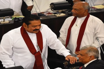 பதவி விலகல் விவகாரம்! மகிந்தவின் முடிவை அறிவித்தார் தினேஷ் குணவர்தன