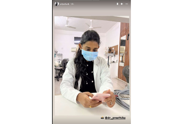 மருத்துவராக சூப்பர் சிங்கர் பிரியங்கா.. வெளிவந்த புகைப்படத்தை பாருங்க | Super Singer Priyanka As Doctor