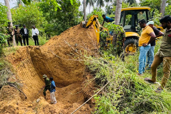 விடுதலைப்புலிகளின் ஆயுதங்களை தேடி அகழ்வுப் பணி | Excavation Work Search Of Ltte Weapons Mullaithivu