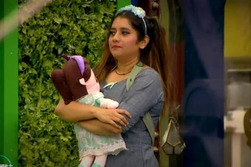 பிக்பாஸால் போட்டியில் இருந்து வெளியேற்றப்பட்ட பிரியங்கா- பரபரப்பு புரொமோ