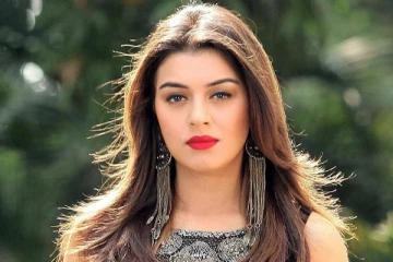 ஓவராக மெலிந்து போன நடிகை ஹன்சிகா.. முகமே இப்படி மாறிவிட்டதே