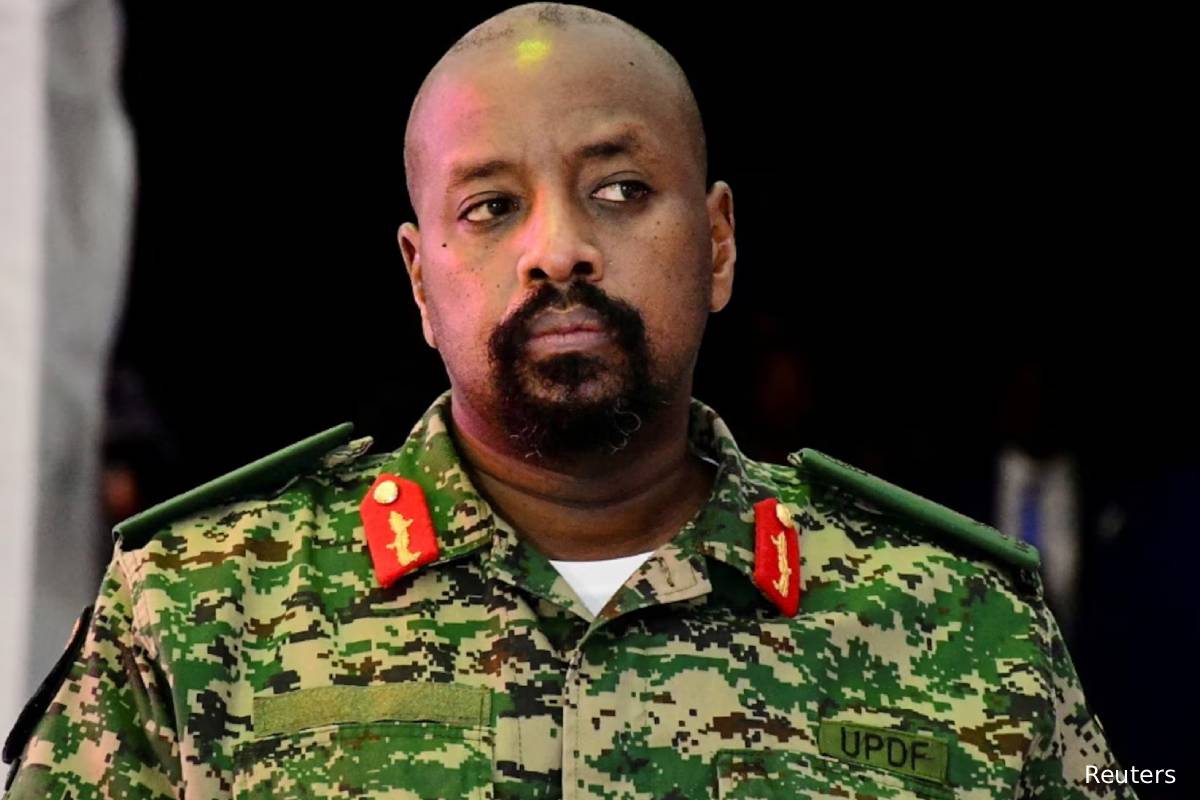 துருக்கியின் அழகான பெண் மனைவியாக வேண்டும் - உகாண்டா ராணுவ தளபதி வினோத நிபந்தனை | Uganda Army Chief Demand Turkey Beautiful Girl