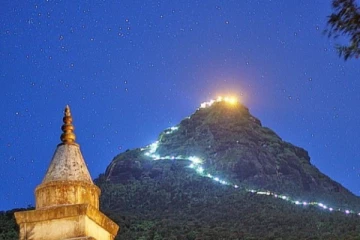 சிவனொளிபாத மலை செல்லும் பாதைக்கு பூட்டு ; வெளியான முக்கிய அறிவுறுத்தல்