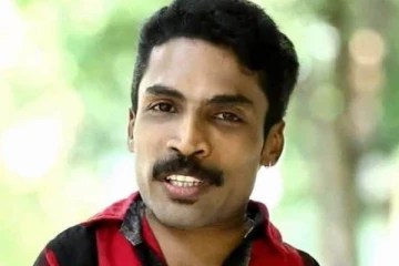 தனது மனைவி மற்றும் மகளுடன் கின்னஸ் பக்ரூ! இணையத்தில் வைரலான புகைப்படம்..