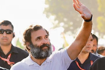 கேரளா: வெற்றி முகம் காணும் காங்கிரஸ் கூட்டணி - 20 தொகுதிகளில் 19-ல் முன்னிலை!