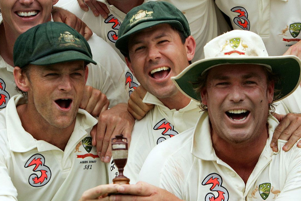 ஷேன் வார்னே திடீர் மரணம் - கதறி அழும் ஆஸ்திரேலிய வீரர்கள் - தமிழ்நாடு