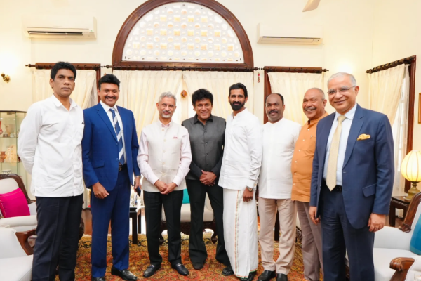 ඉන්දීය විදේශ ඇමති ජයශංකර් කොළඹදී දෙමළදේශපාලන නායකයින් හමුවෙයි | Indian Eam Meets Malaiyaham Mps In Colombo