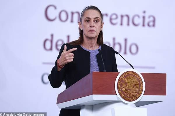 எண்ணெய் ஏற்றுமதி தொடர்பில் உலக நாடுகளுக்கு மீண்டும் வரி அச்சுறுத்தல் விடுத்த ட்ரம்ப் | Selling Oil Trump Threatens Tariffs