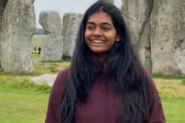 ஜீ தமிழ் சரிகமப சீசன் 3 புகழ் இலங்கை பெண் நடாஷா மாதுலானி இன்ஸ்டா புகைப்படங்கள்