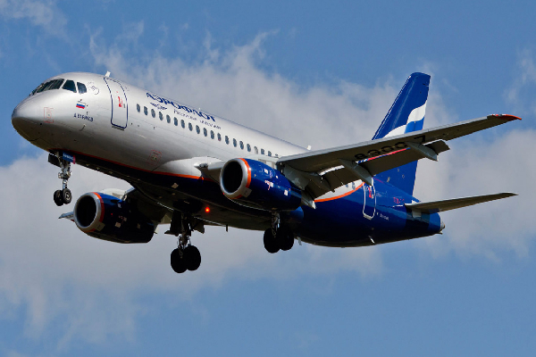 ரஷ்யாவில் பல விமான சேவைகள் இரத்து | Russias Aeroflot Cancels Dozens Of Flights