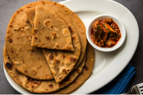 உலகின் டாப் 50 ரொட்டிகள் பட்டியல்: முதலிடம் பிடித்துள்ள உணவு எது தெரியுமா? | 5 Indian Breads Ranked Top 10 In The World