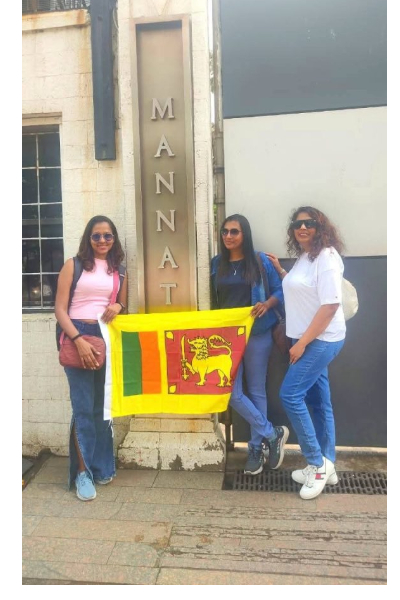 කිං ඛාන්ගේ උපන්දිනයට ලංකාවෙන් ගිය අයට අමතක නොවෙන අත්දැකීමක් | King Khan S Birthday Delights Sri Lanka Fans කිං ඛාන්ගේ උපන්දිනයට ලංකාවෙන් ගිය අයට අමතක නොවෙන අත්දැකීමක් | King Khan S Birthday Delights Sri Lanka Fans