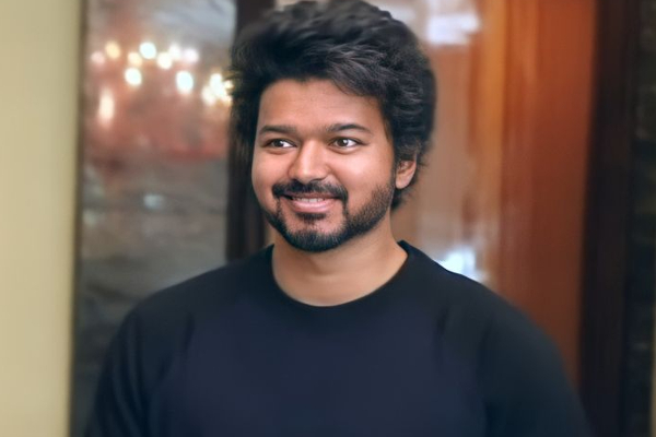 விஜய்க்கு மட்டும் அம்மாவாக நடிக்காத ஒரே நடிகை.. யார் தெரியுமா | Popular Actress Did Not Acted Mother For Vijay