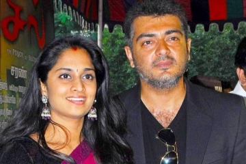 தீபாவளியை சிறப்பாக கொண்டாடிய அஜித் - ஷாலினி - வைரலாகும் புகைப்படம்