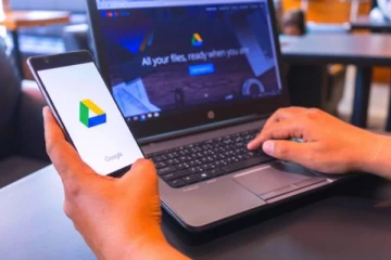 இணைய வசதி இல்லாமலே கூகுள் டிரைவ் ஃபைல்களை டவுன்லோடு செய்வது எப்படி?