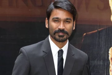 பல கோடி மதிப்பிலான பங்களா, ஆடம்பர கார்கள் என நடிகர் தனுஷின் சொத்து மதிப்பு?- எத்தனை கோடி தெரியுமா?