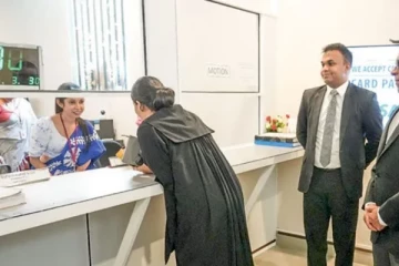 வழக்கு தொடர்பான கொடுப்பனவுகள் வங்கி அட்டைகள் மூலம் செலுத்தும் வசதி