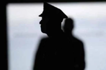 மாறுவேடமிட்டு சட்டவிரோத செயல்கள் ; அடையாளம் காண நடவடிக்கை