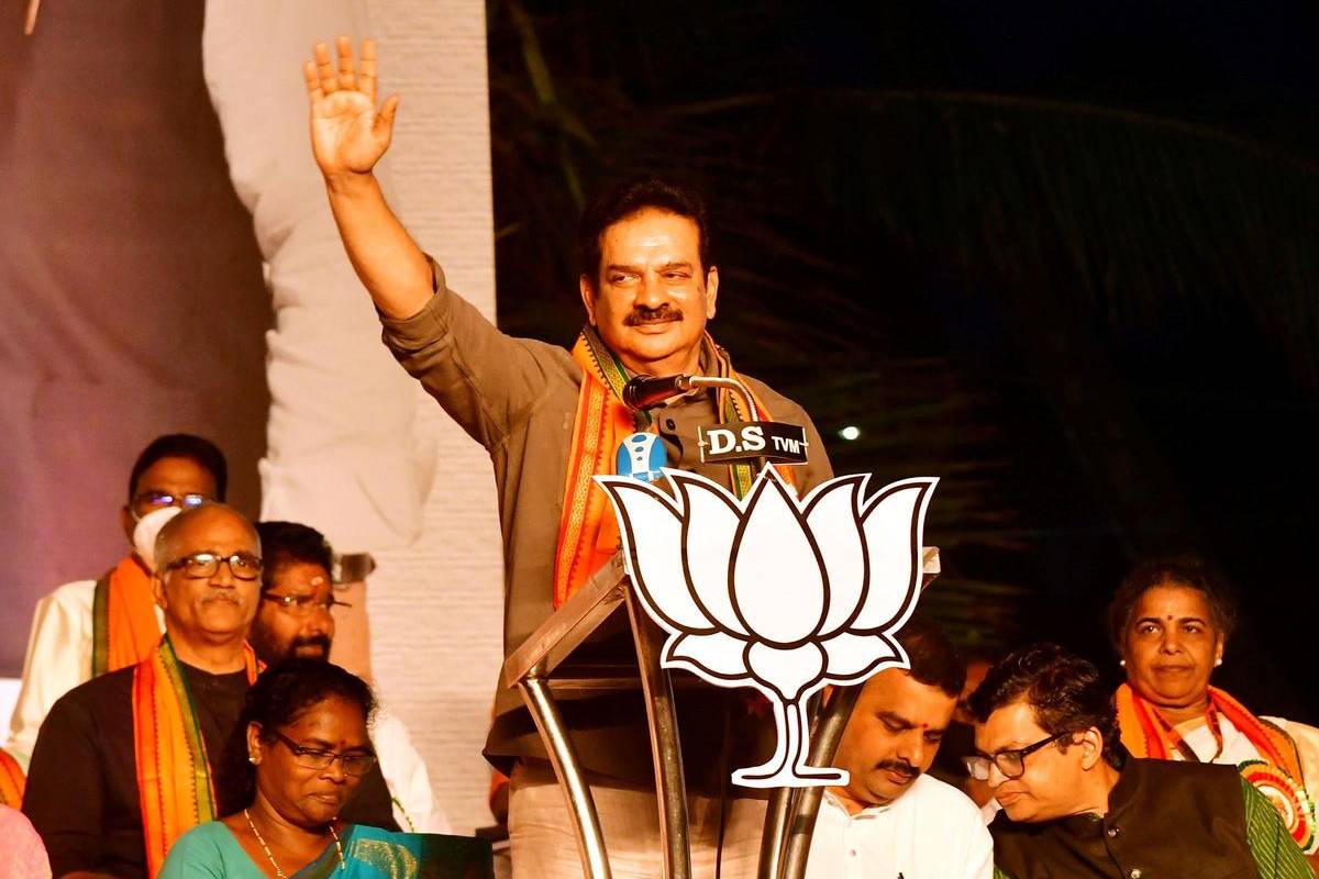 கேரளாவிற்கு விரிவடையும் தவெக - மாநில தலைவராகும் மலையாள நடிகர் தேவன் | Actor Devan To Join Tvk As Kerala State Leader கேரளாவிற்கு விரிவடையும் தவெக - மாநில தலைவராகும் மலையாள நடிகர் தேவன் | Actor Devan To Join Tvk As Kerala State Leader