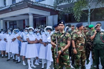 பணிப்புறக்கணிப்பில் சுகாதாரத்துறை: வைத்தியசாலைகளில் குவிக்கப்பட்ட முப்படையினர்