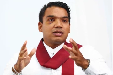 රටේ භයානක ප්‍රධානතම ප්‍රශ්නයක් විසඳන්න නාමල් පාසලෙන් පටන් ගනී!!!