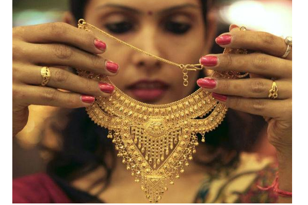 தங்கம் விலை அதிரடி குறைப்பு - வாங்க சரியான நேரம்! இன்றைய விலை விபரம்; | Today Gold Rate Chennai In Tamil