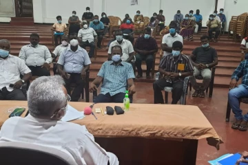 வடமாராட்சியில்  கடலட்டை அறுவடை:   அமைச்சர் டக்ளஸ் அனுமதி
