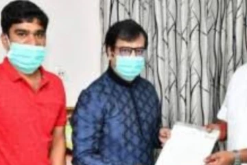 தமிழக முதல்வருடன் நடிகர் விவேக் சந்திப்பு; ஏன்? எதற்காக?