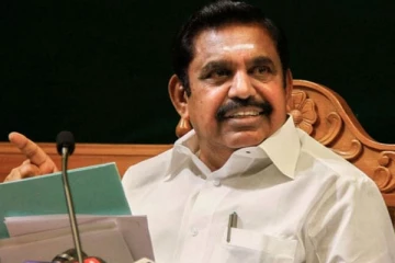 பொதுச் செயலாளர் ஆகும் இபிஎஸ் - தேர்தல் ஆணையத்தில் ஆதரவு கடிதம் சமர்பிப்பு