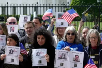 மூன்று அமெரிக்க கைதிகளை விடுவித்தது சீனா