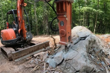 பாறை துளையிடும் இயந்திரத்தால் பறிபோன குடும்பஸ்தரின் உயிர் ; தமிழர் பகுதியில் சம்பவம்