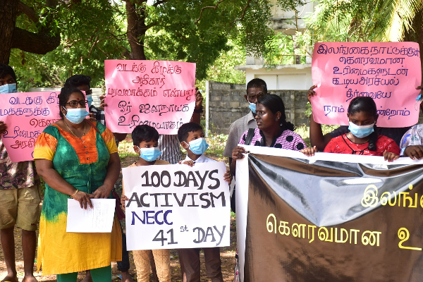 கௌரவமான உரிமைகளுடன் கூடிய அரசியல் தீர்வுக்கான மக்கள் குரலின் தொடர் போராட்டம் (Photos) | Sri Lanka Tamil People Protest