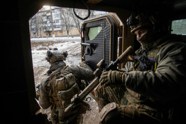 கொடூரத்தின் உச்சத்தை நோக்கி நகரும் ரஷ்ய - உக்ரேனிய போர்.. வெளியான திகிலூட்டும் தகவல் | Putin Troops Shortage Of Food Eating Each Other