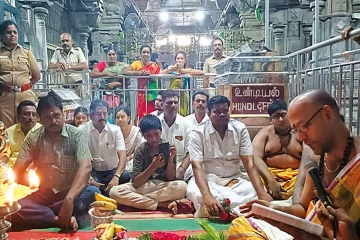 தமிழ்நாட்டில் கூட்டணி ஆட்சி: பஞ்சாங்க தகவலால் பரபரப்பு